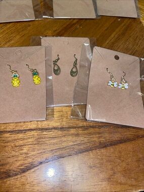 Cute Pineapple & Bee Dangle Earring Trio - Yellow & Gold